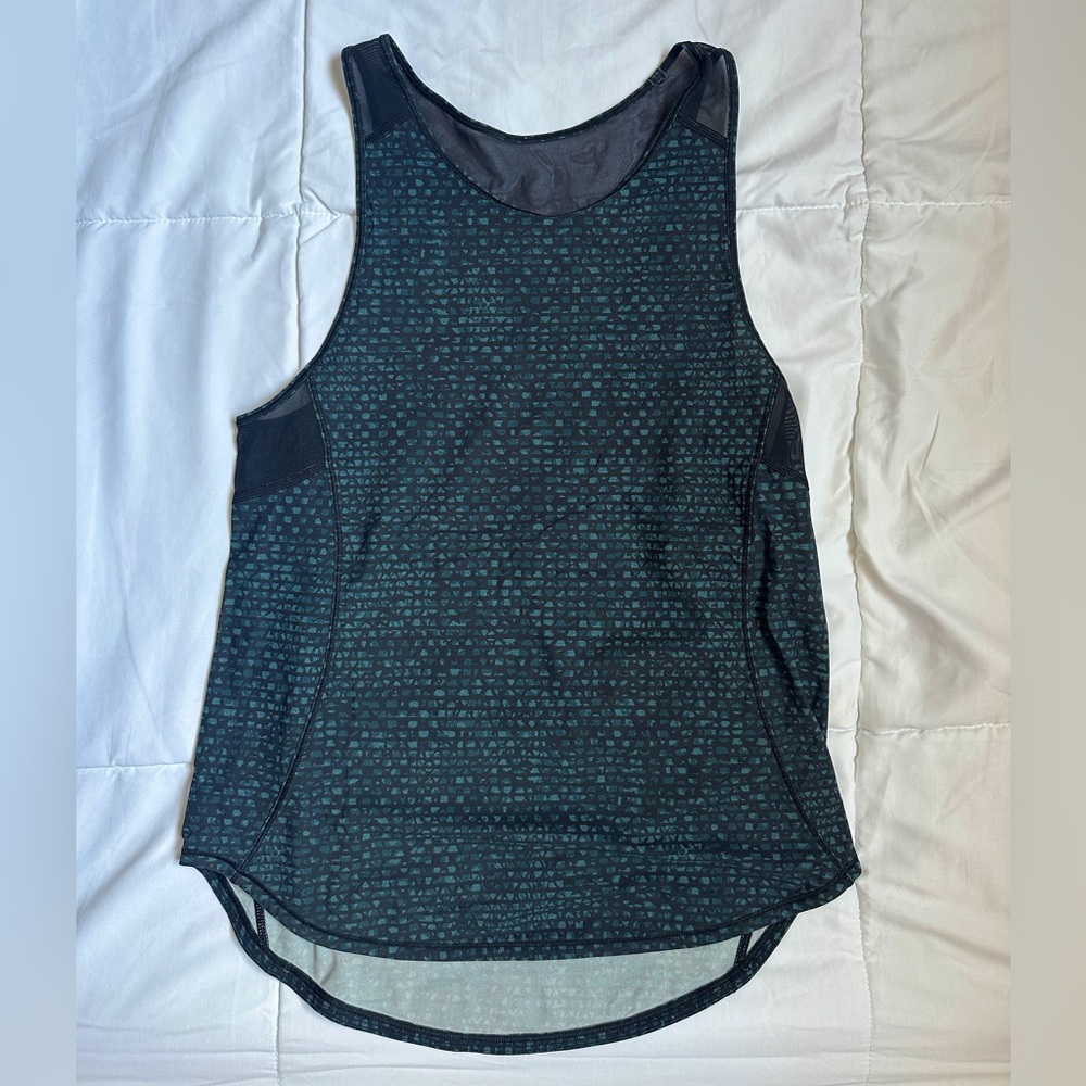 Lululemon Athletica Black and Green Sleeveless Tank Top